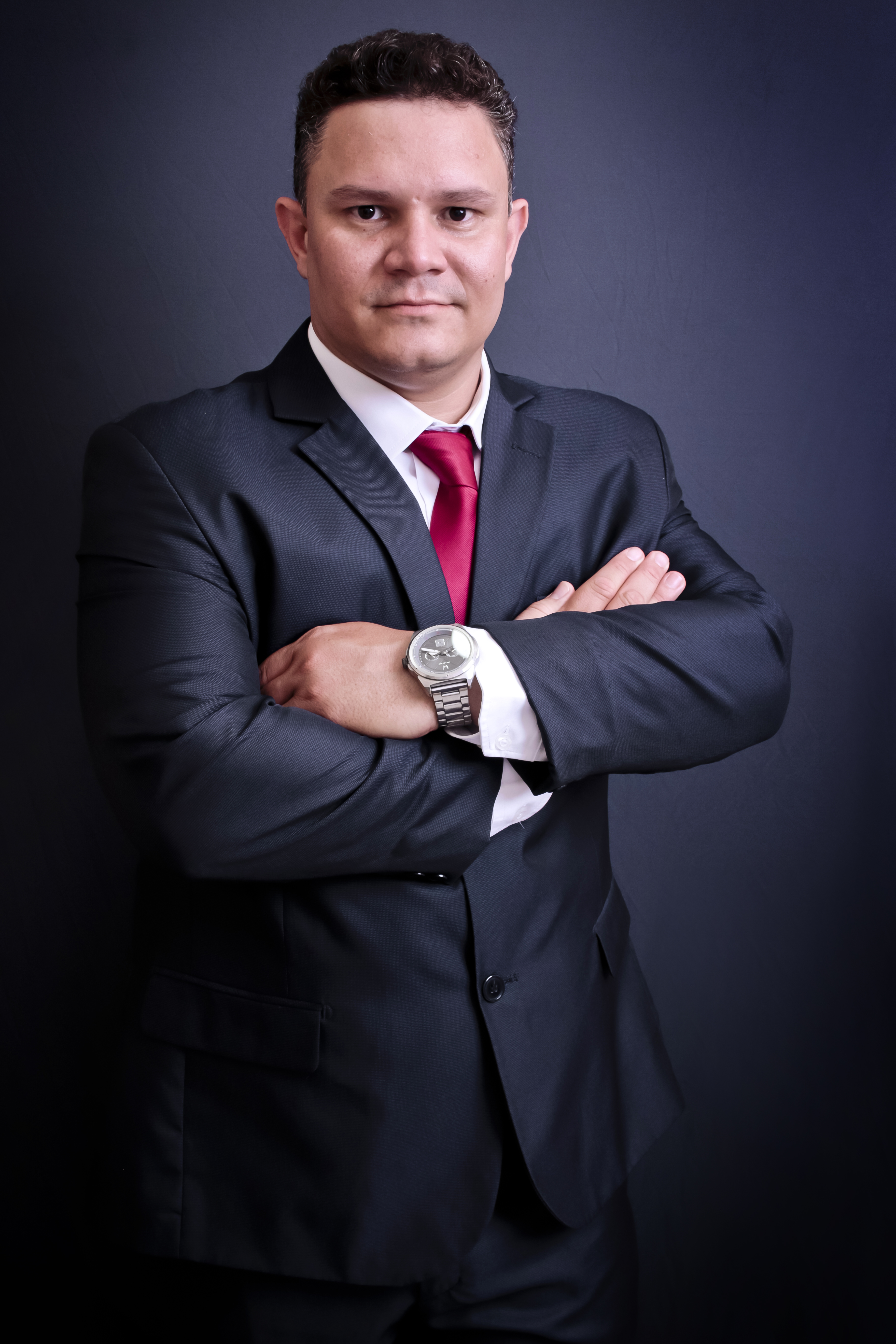 Dr. Gustavo Figueiredo